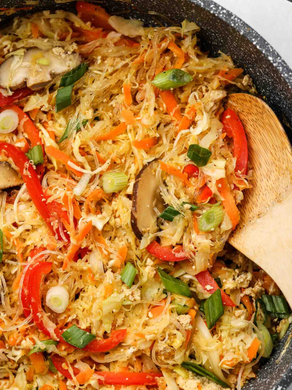 egg roll bowls in a pan