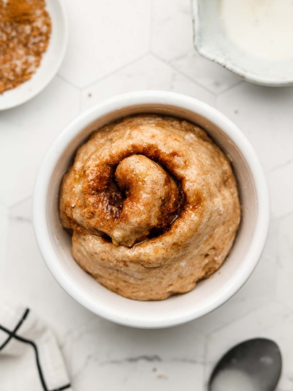 cinnamon roll made with oat flour in a mug