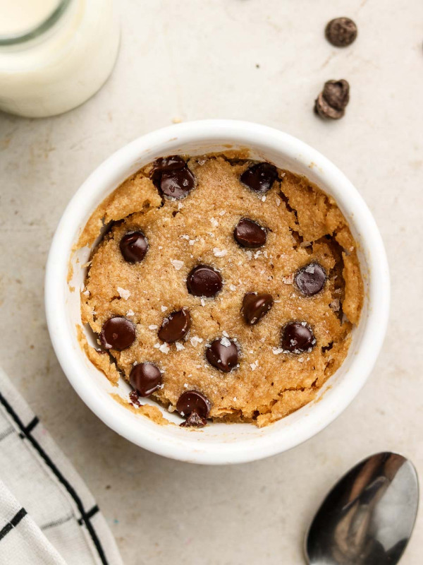 chocolate chip cake in a white mug