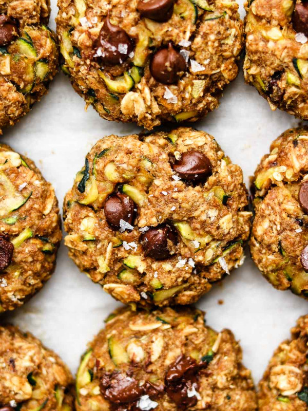 healthy zucchini oatmeal cookies with chocolate chips and flaky sea salt on top