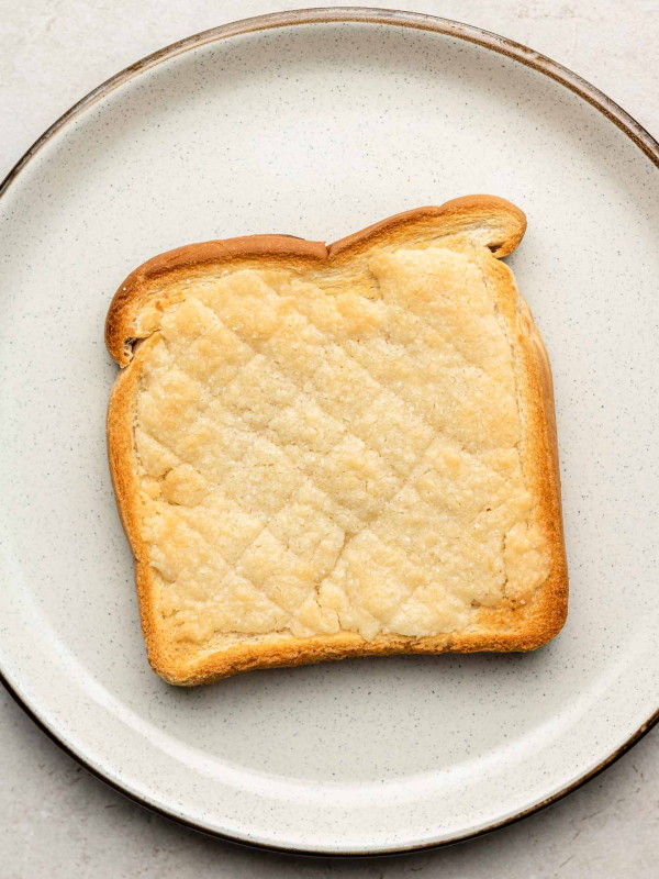 melon pan toast on a ceramic plate
