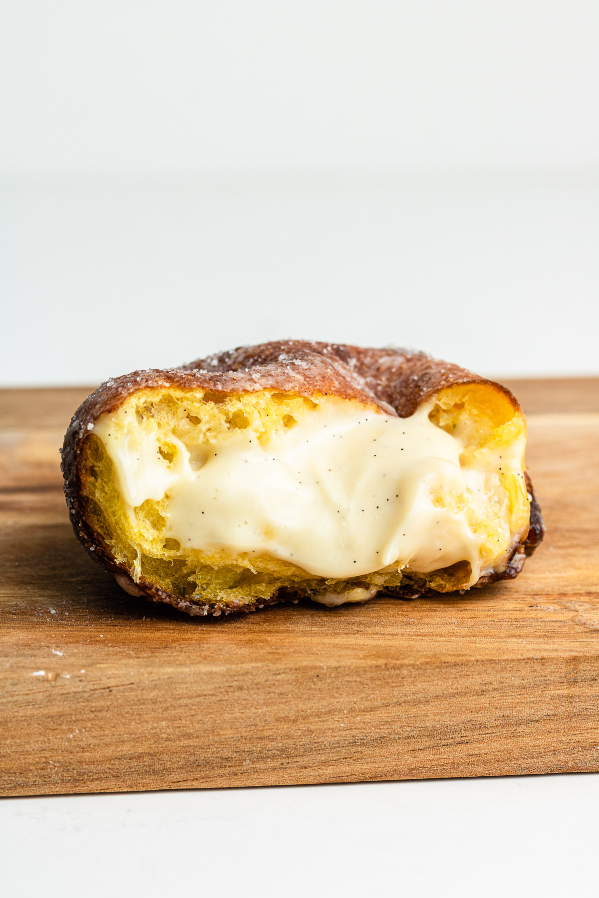 donuts with custard cream